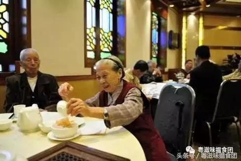 广州，说不清什么好，但就是哪里都替代不了