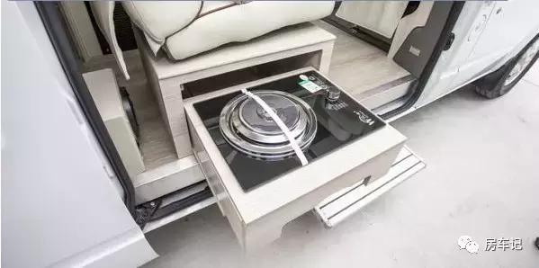 雅升大通v80短轴房车,雅升斯宾特房车