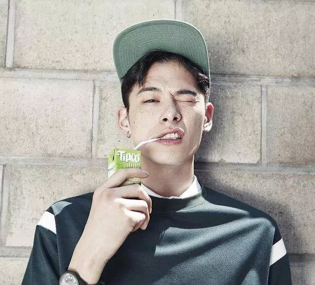 有刘海的女生怎么戴帽,有刘海怎么戴帽贝雷帽好看