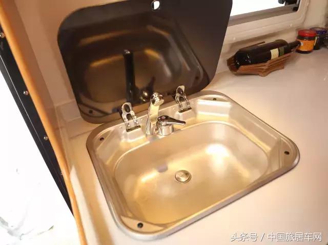 只需二十多万即可拥有的轻卡房车,国内公认最好的轻卡房车推荐