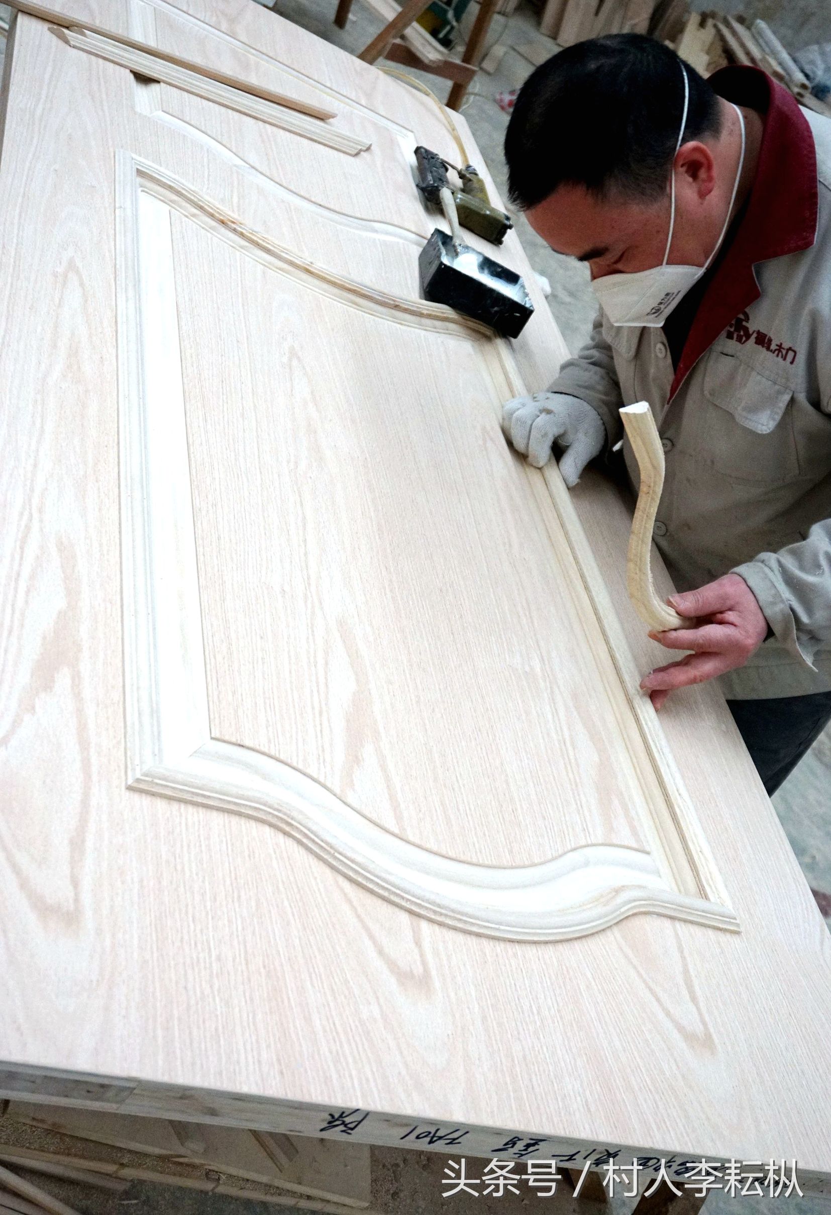 李戈经历,李戈叹情缘