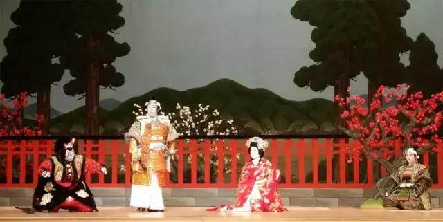 歌舞伎面孔,双重歌舞伎