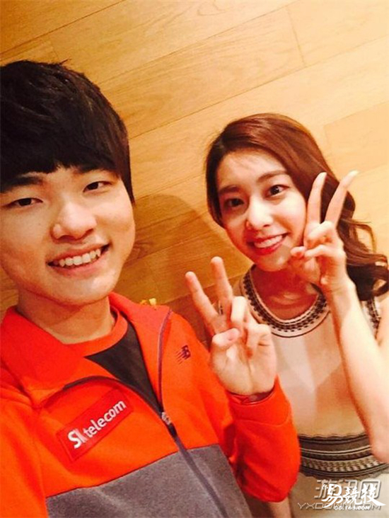 lol最强中单faker登上魔王宝座,回响国服西施