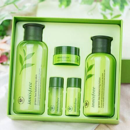 适合20到25岁女生用的护肤品国货,hyaluronic是什么品牌护肤品