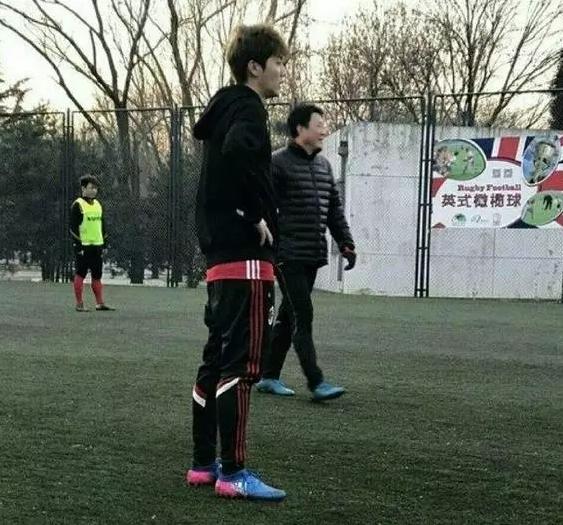 鹿晗被偶遇视频,鹿晗被偶遇