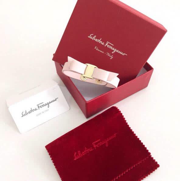 刘雯的最潮穿搭,刘雯的时尚穿搭推荐