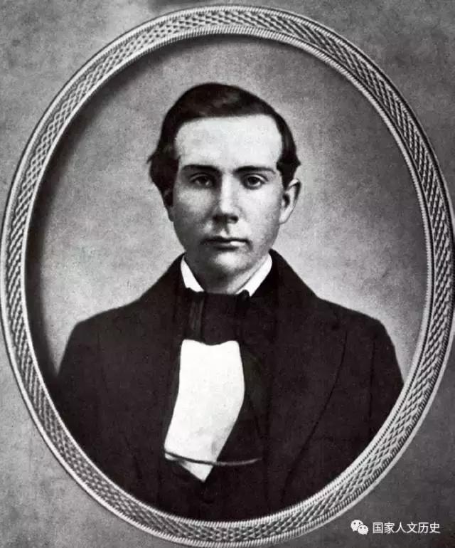 大卫洛克菲勒发家史纪录片,洛克菲勒家族发家史