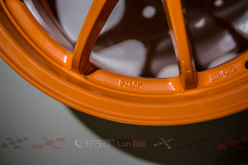 性价比最佳的18寸轻量化轮毂,超轻高级感18寸轮毂