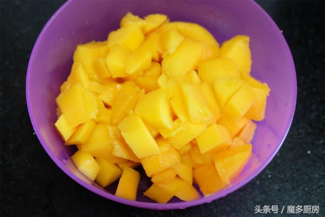 自己做的美味的蛋糕,自己做出来的蛋糕好看又好吃