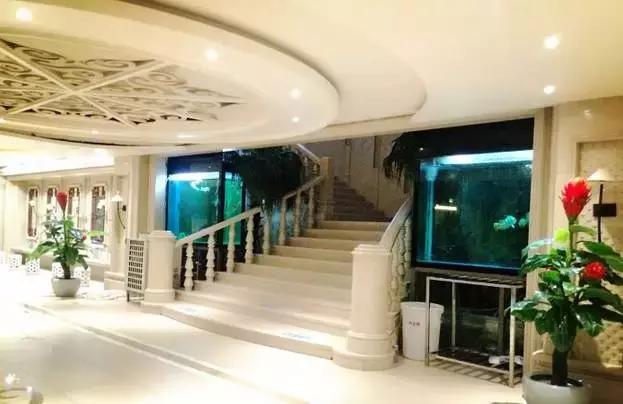 一起泡个温泉,温泉泡池冬天来一场暖暖温泉旅行