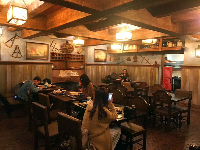 上海迪士尼乐园2天一夜游玩攻略,上海迪士尼2天游玩攻略