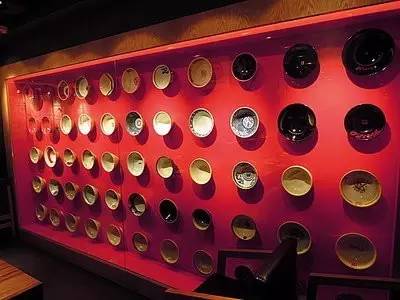 把拉面卖到上市，河原成美还要将之做成“拉面界的星巴克”