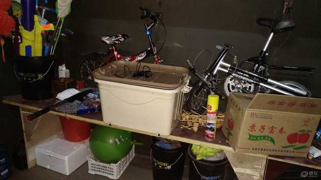 gx7吉利全球鹰后备箱改造,吉利gx7后备箱按钮在哪里