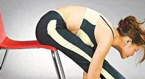 坐在椅子上的最简单的减肥操,椅子减肥操瘦全身简单易学