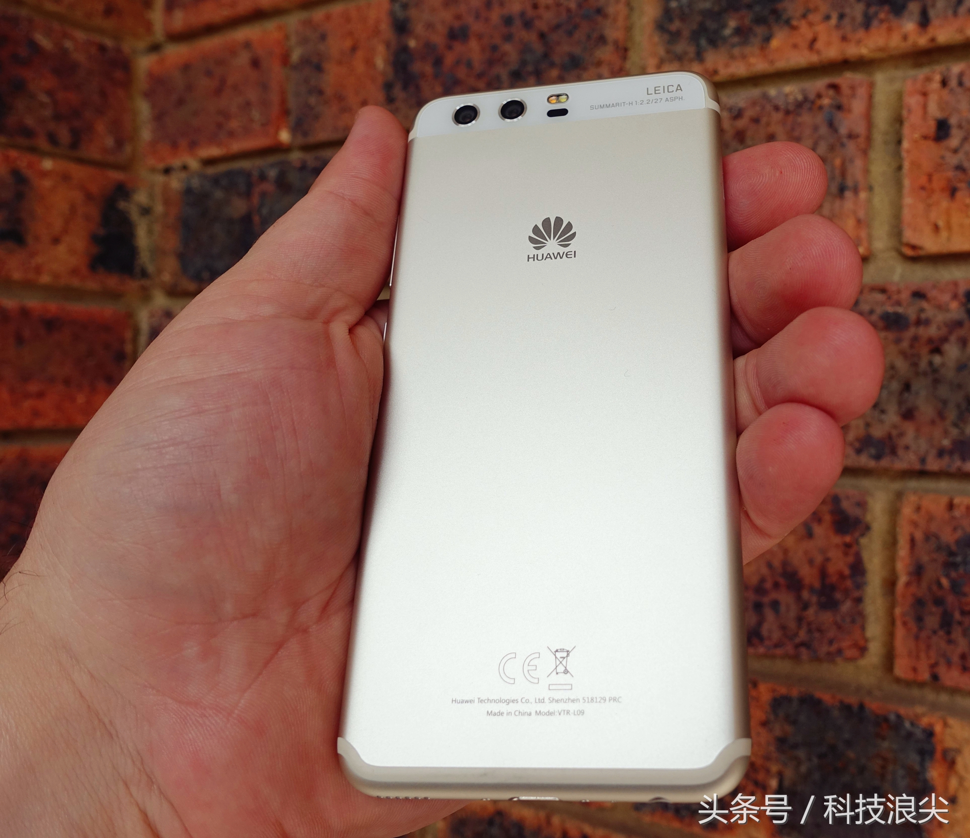 pixel和华为手机测评,外媒评华为p70