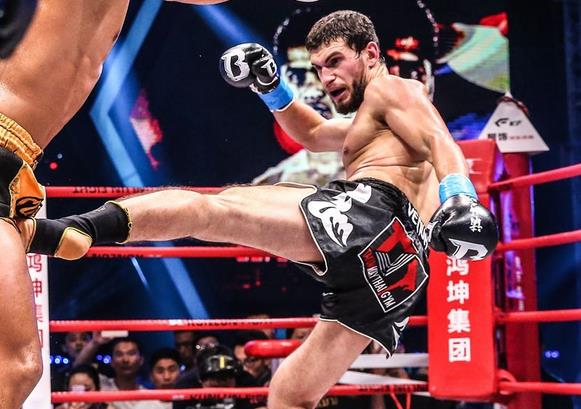 播求与中国搏击交战视频,中国擂台再现争议判罚