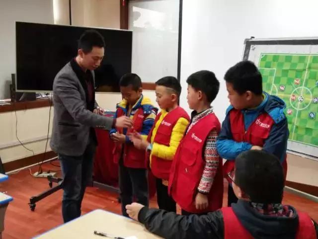 高仕足球棋,高仕足球