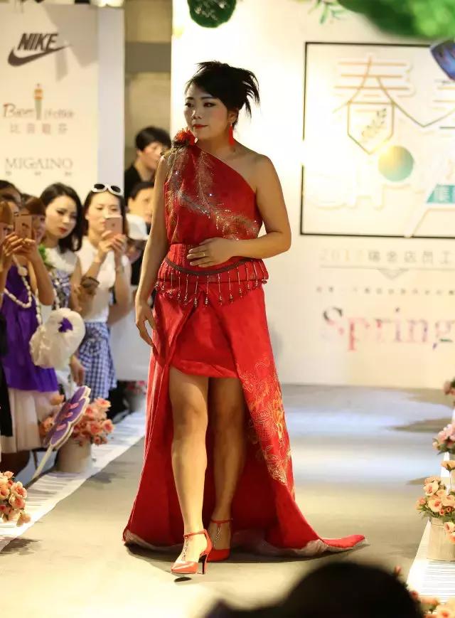 贵阳这些女人，不是名模，但都有一颗想混时尚圈的心！