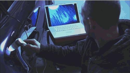 就算你月薪5万又怎样，在这儿也只够洗次车