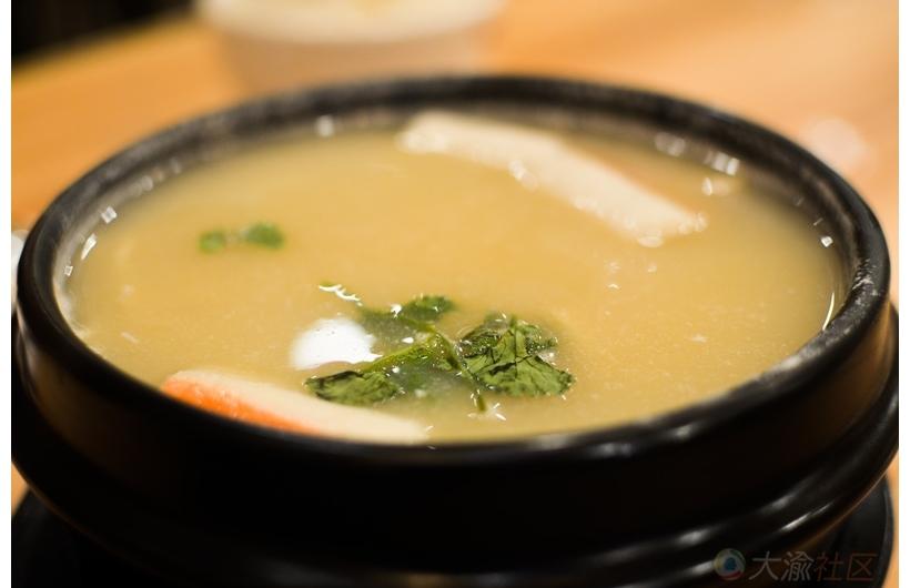 漂亮学妹在国泰广场开了家泰熙家吃完我就不想走了