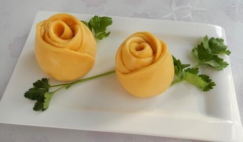 黄玫瑰送朋友的花语是什么,黄玫瑰送给朋友代表什么