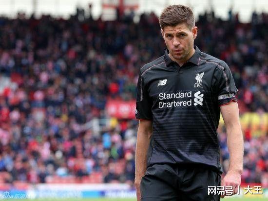 各个足球解说词经典语录,说说那些经典的足球解说词