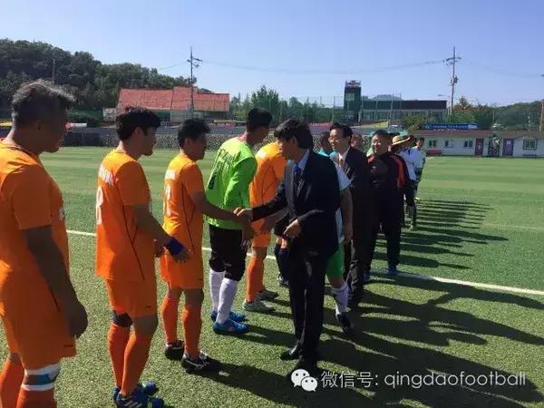 可汗解说足球,克韩简介