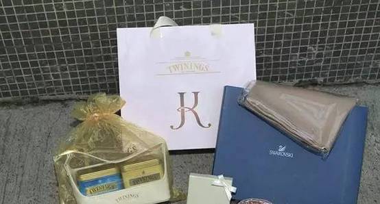 明星结婚证件照哪个最好,高圆圆参加林心如婚礼