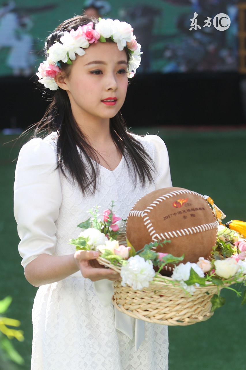 中超比赛女球迷,中超女球迷现场直播