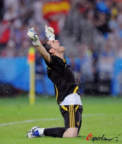 进球庆祝动作自创推荐,进球后超帅庆祝动作怎么做