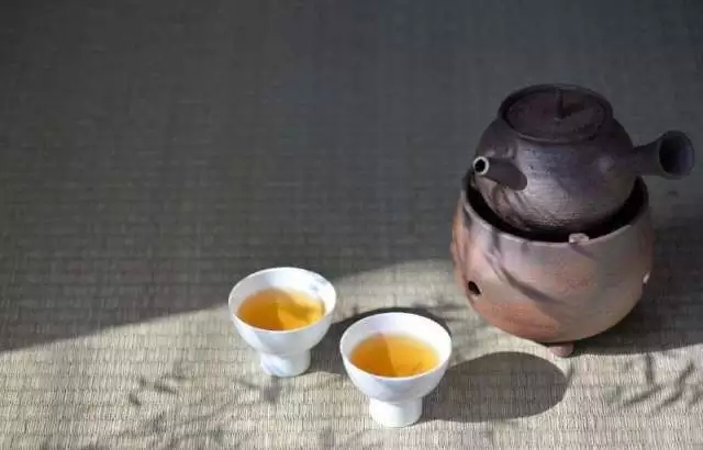 茶传媒专访｜你充满无力感？花精仙子王慕龄帮你激活人生