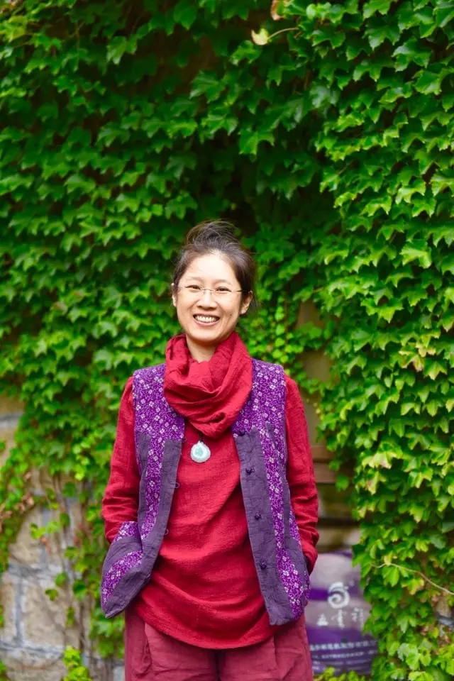 茶传媒专访｜你充满无力感？花精仙子王慕龄帮你激活人生