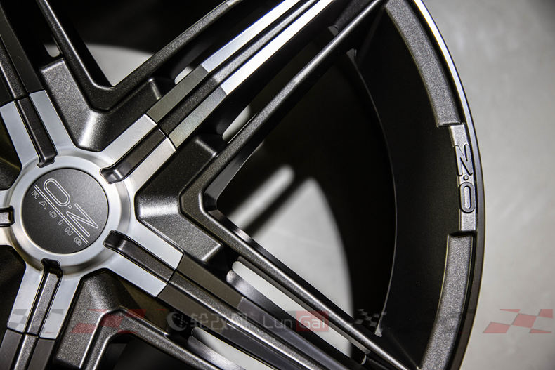 正品oz铸造轮毂,限量版oz轮毂