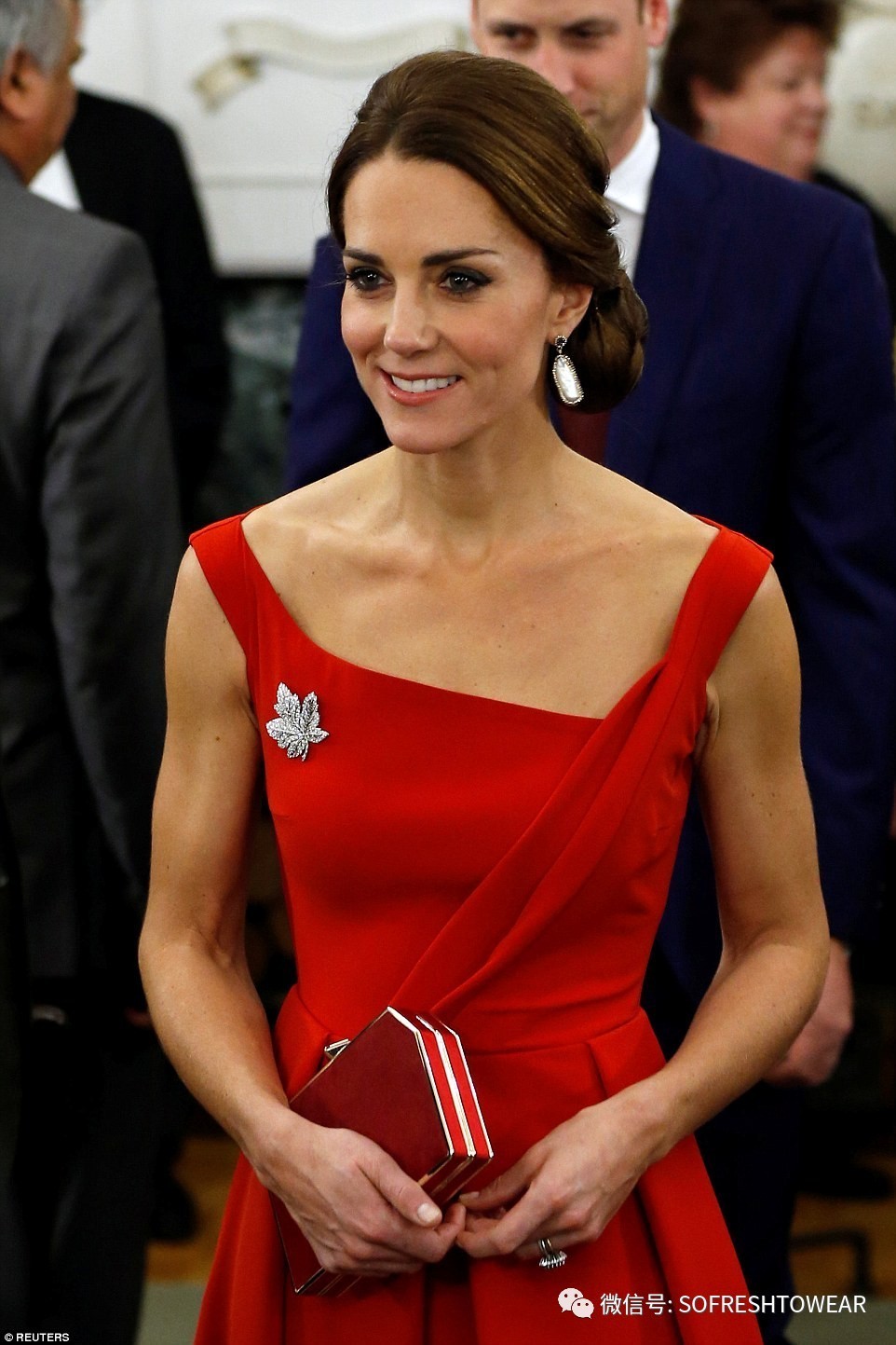 ugg鞋穿搭,ugg变黑色