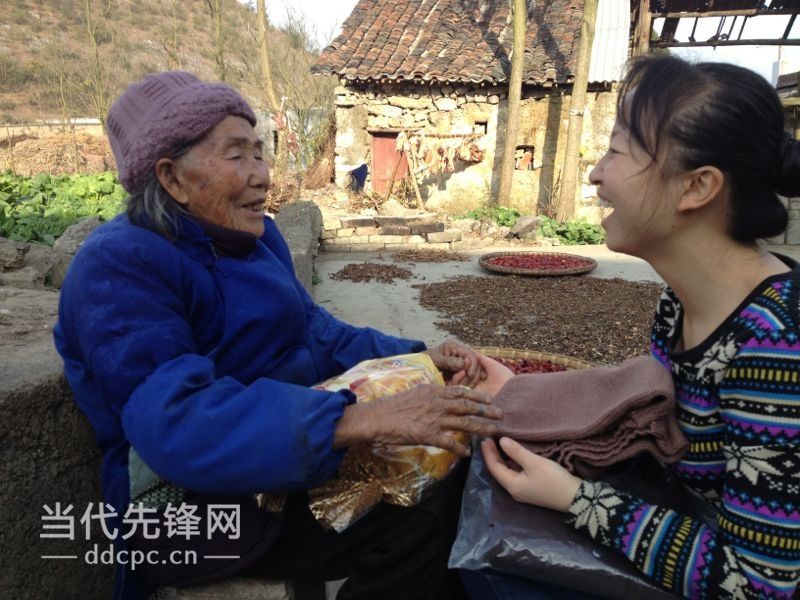 最美乡村医生钟晶颁奖词,最美乡村医生钟晶能治白癜风吗