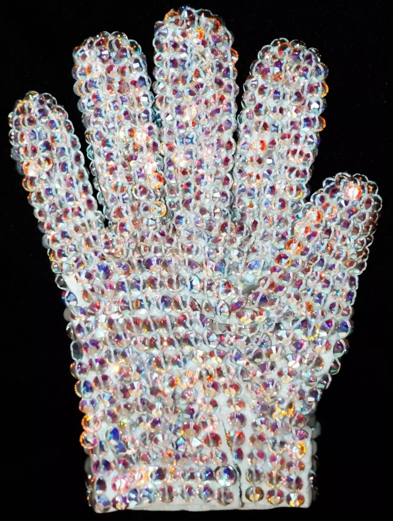 Vestoj专栏|是这些时装,曾陪着这些名人们下葬