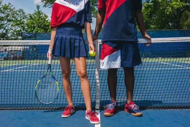 四大跑鞋优劣势综合对比,被严重低估的三款国产跑鞋