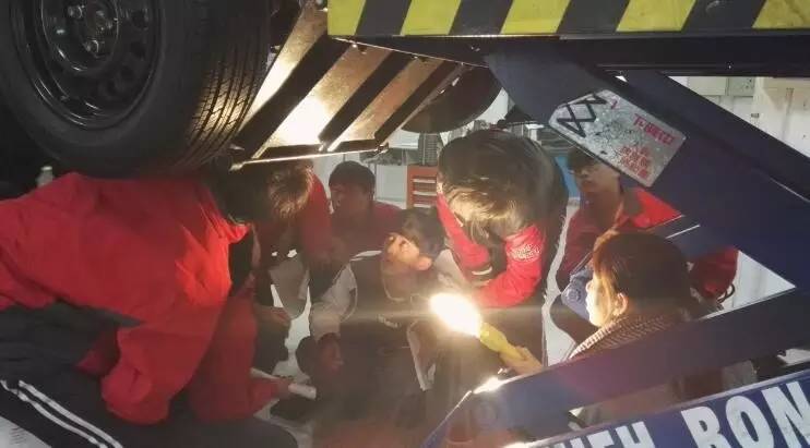 有好的团队才能有好的未来,有优秀的个人就有优秀的团队