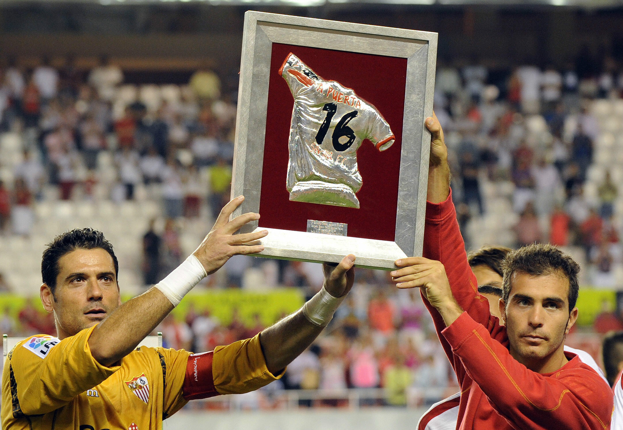 足球清明节特辑,清明节致敬逝世的同胞们