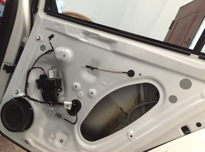 自己动手改装13款朗逸大灯,朗逸自己动手改装