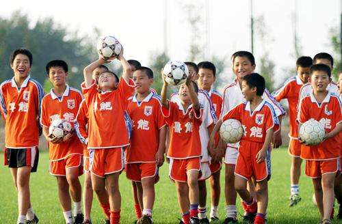 13场22球,何小珂帽子戏法鲁能u13