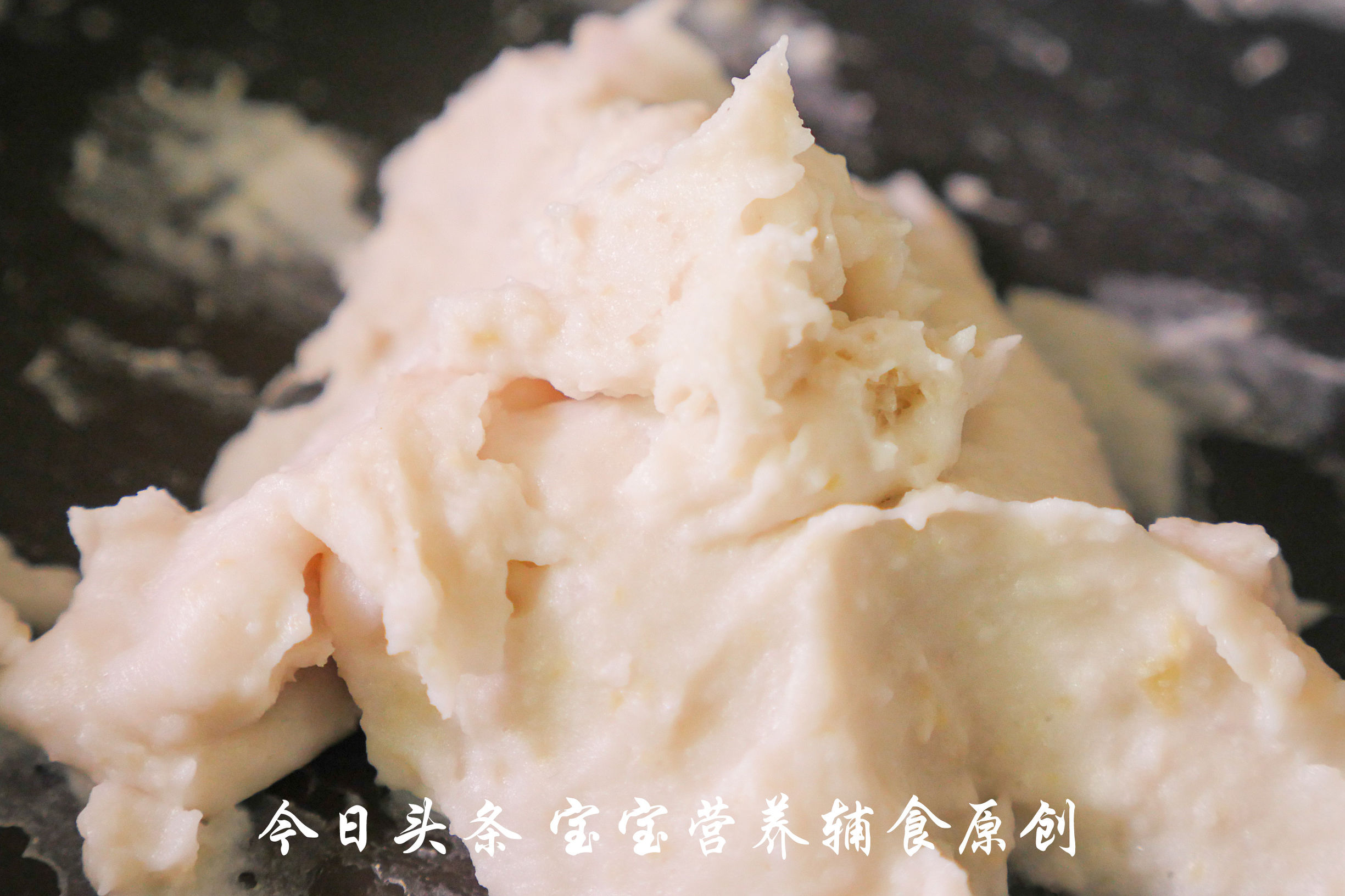 别让宝宝被便秘困扰,治疗8个月宝宝便秘的5款食谱