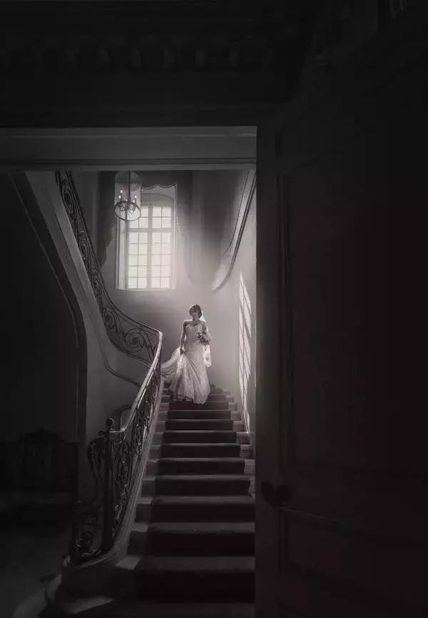 国外创意婚纱摄影作品,激发摄影师灵感的创意婚纱照