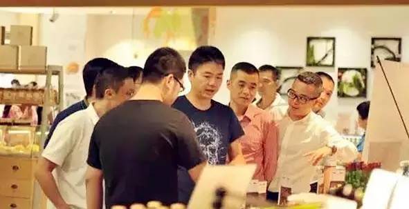 三分钟看懂屌丝逆袭历程,屌丝小伙逆袭人生