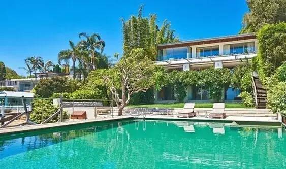 三分钟看懂屌丝逆袭历程,屌丝小伙逆袭人生