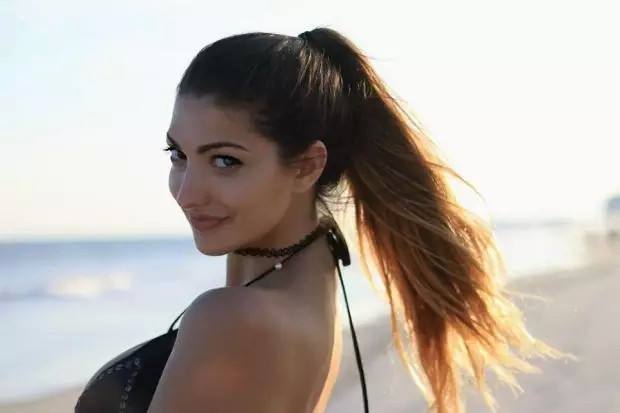 西班牙除了足球斗牛还有什么,西班牙人为什么爱足球