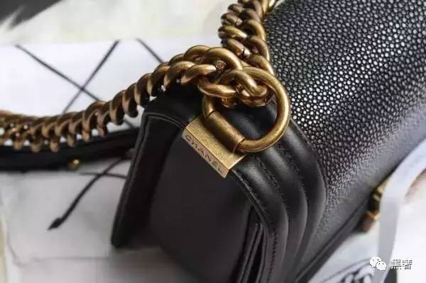 除草机｜不开玩笑，这些大牌包耍起流氓来连自己都打