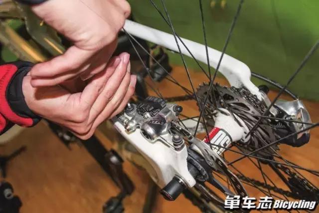 油压碟刹正确使用方法,油压碟刹的出现