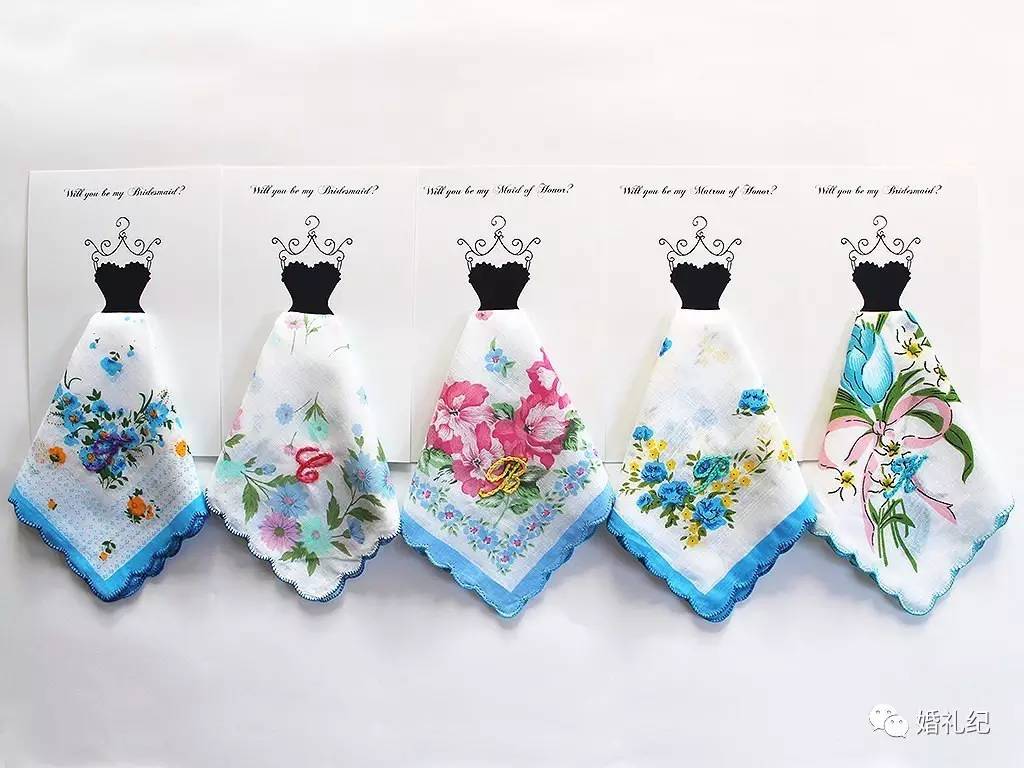 请柬该怎么发,请柬怎么发给明星