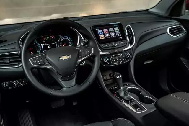 雪佛兰探界者车顶放自行车,1.5t的雪佛兰探界者值得买吗